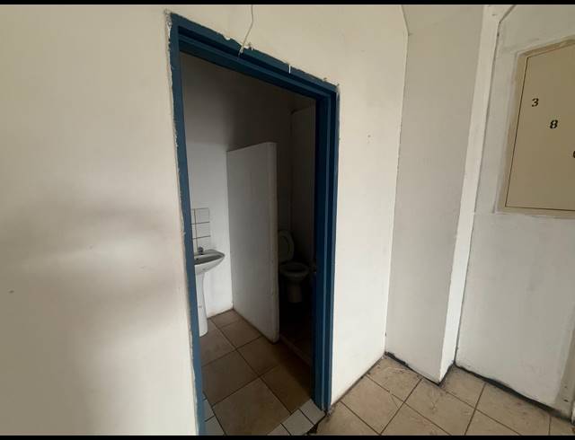 50M² RETAIL TO LET IN ALRODE